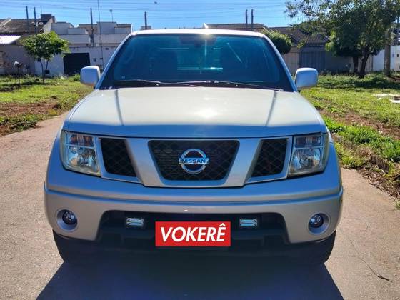 NISSAN FRONTIER 2.5 XE 4X2 CD TURBO ELETRONIC DIESEL 4P MANUAL NISSAN FRONTIER 2.5 XE 4X2 CD TURBO ELETRONIC DIESEL 4P MANUAL